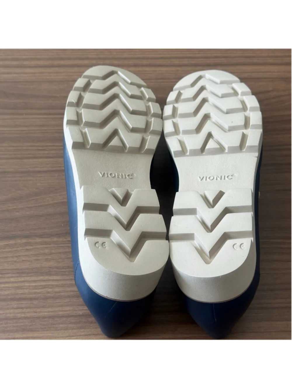 Vionic Kensley Navy & Cream Leather Platform Loafers Comfort Shoes Women’s 11